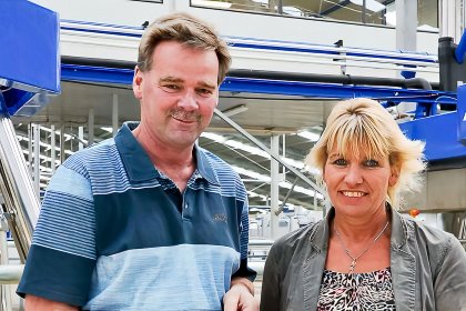 Aad en Wilma van Leeuwen in one of their robotic dairy barns. Photo: Van Leeuwen Dairy Group Aad en Wilma van Leeuwen in one of their robotic dairy barns. Photo: Van Leeuwen Dairy Group